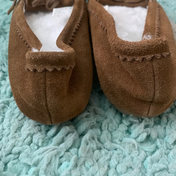 Gap Kids Moccasin Ballet Flat Shoe 3 US 2 UK 33 EU Slipper Tan Suede Sherpa Fur - Picture 4 of 6